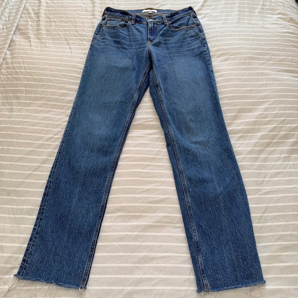 Abercrombie & Fitch Curve Love 90s Straight Mid Rise Jeans Blue 27/4L Raw Hem